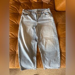 American Eagle Barrel Stretch Light Blue Denim Jeans